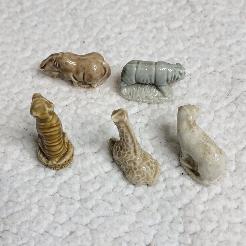 VTG WADE of England LOT Of 5 WHIMSIES Red Rose Tea Figurines Bear Giraffe Horse - Picture 5 of 12